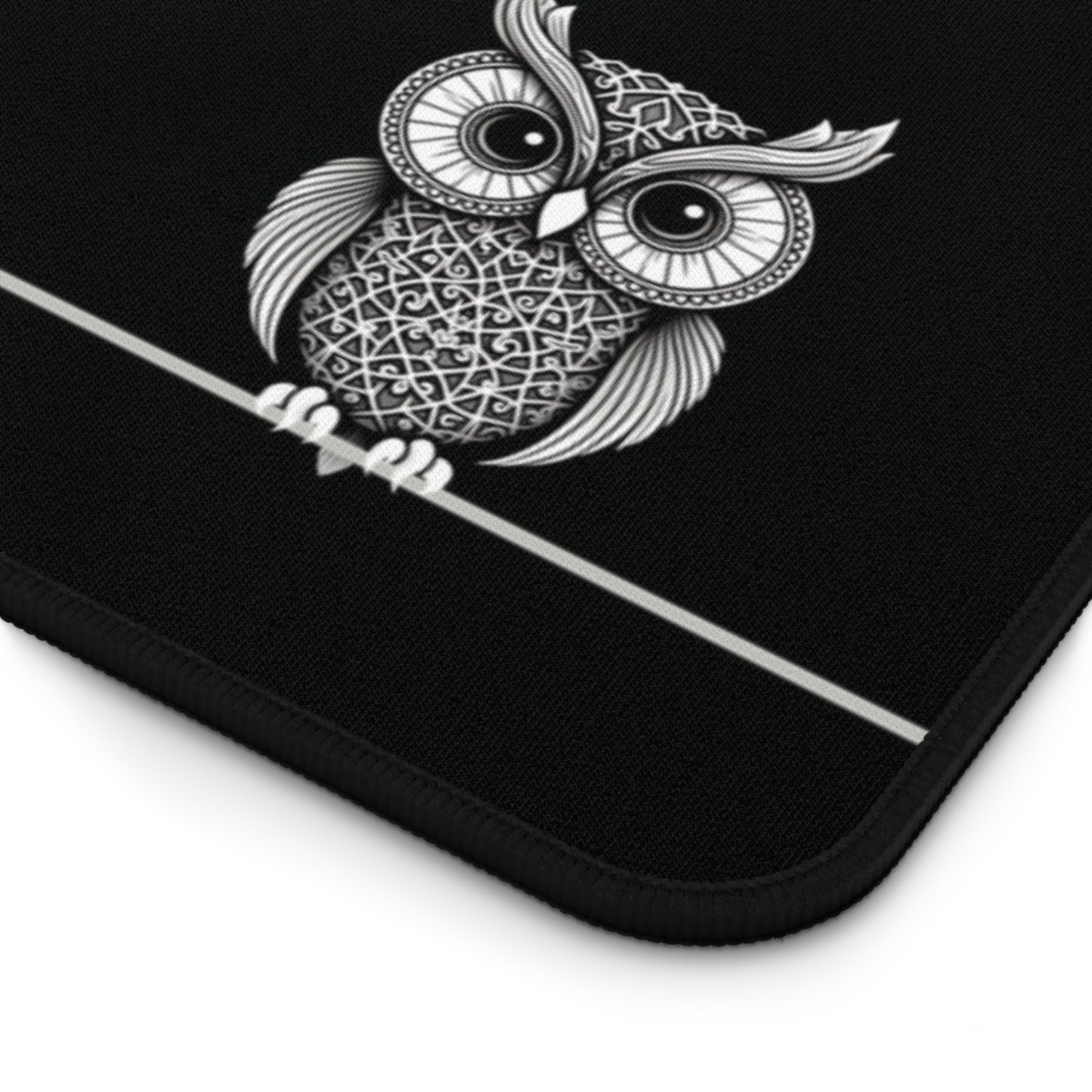 Silent Watcher – Minimalist Desk Mat